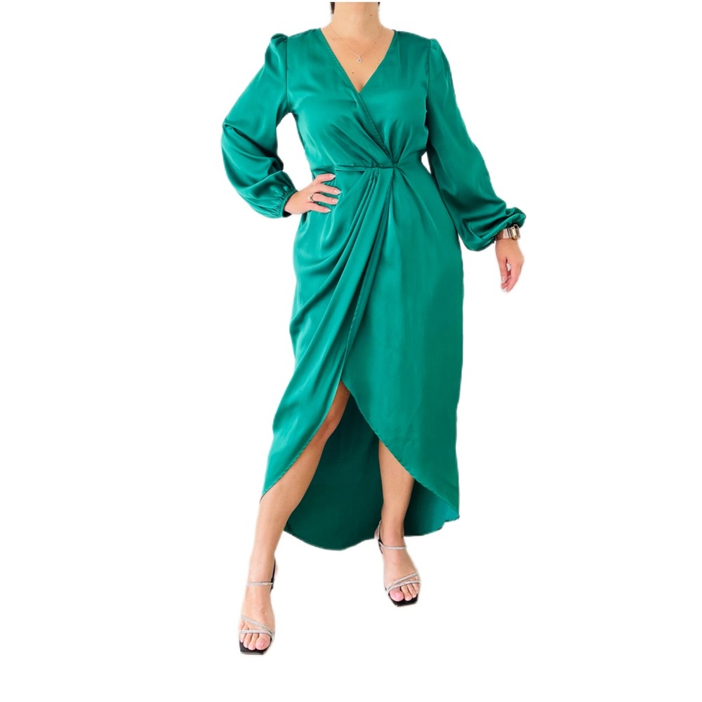 Green elegant dress